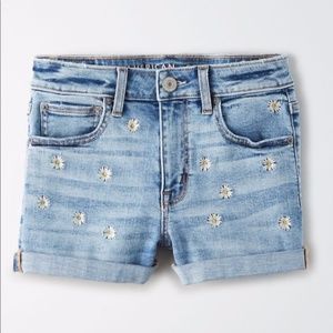 American Eagle Daisy Light Wash Denim Shorts - High Rise Shortie - Size 8